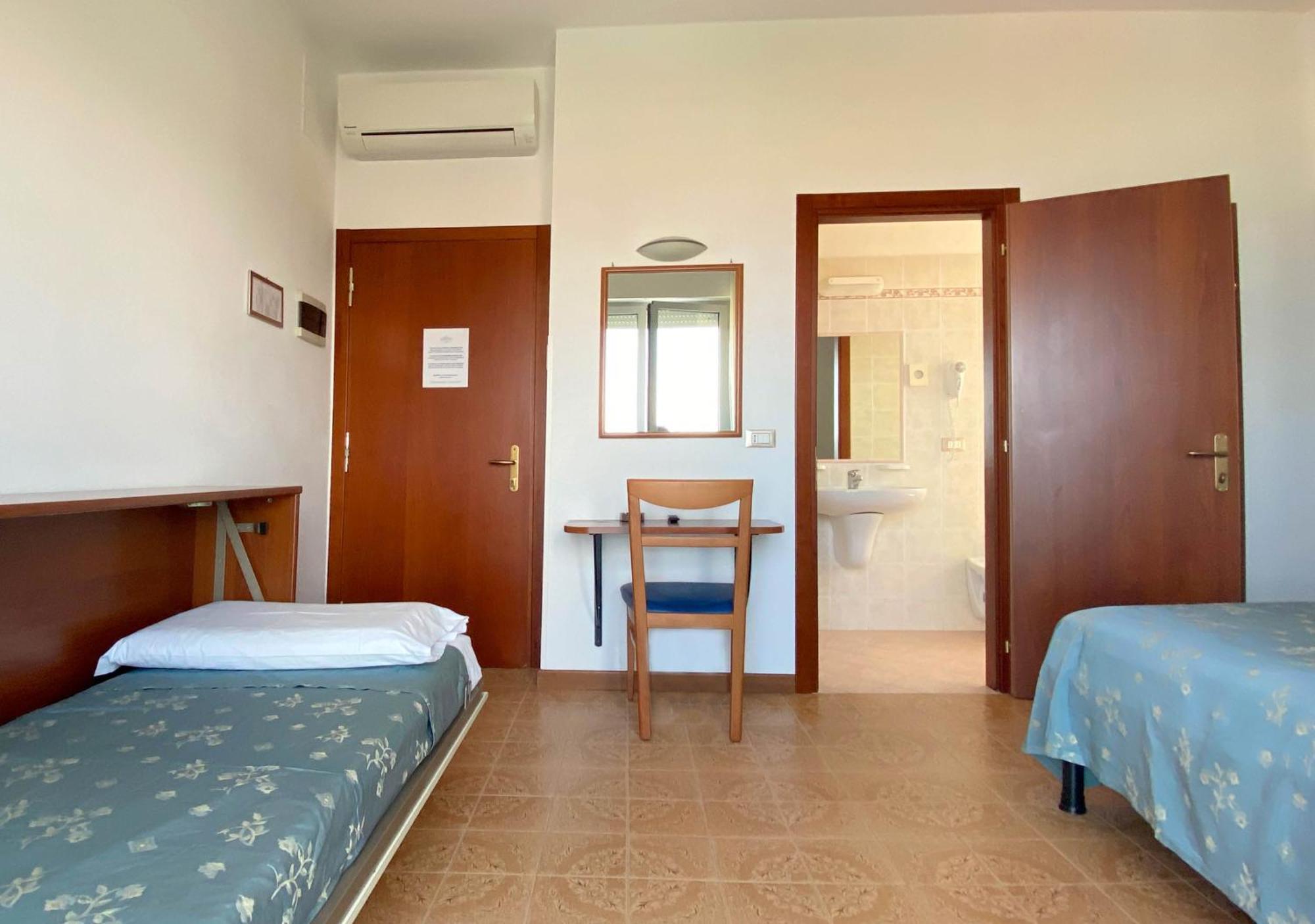 Hotel Sayonara Senigallia Esterno foto