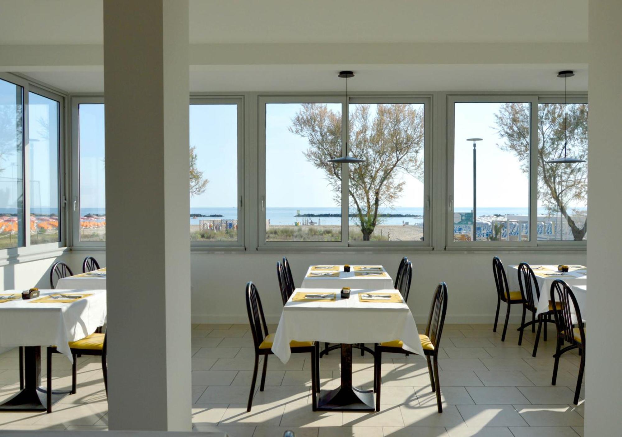 Hotel Sayonara Senigallia Esterno foto